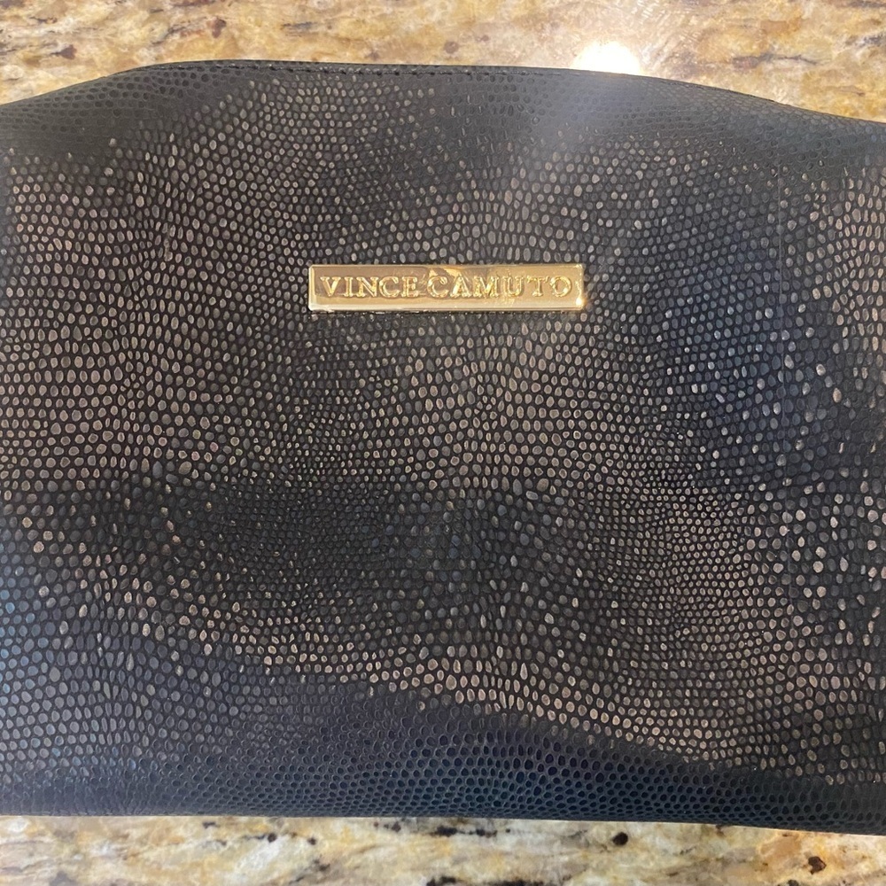 Vince Camuto Travel Bag Textured Black w/Gold Accents Lined 3 Inside Pockets